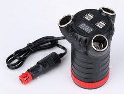 3 way socket with USB voltage display