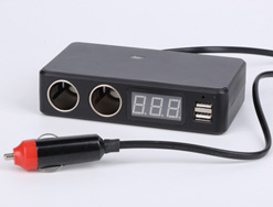 2 way socket with USB voltage display