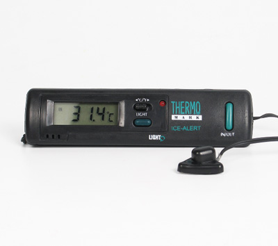 In-out thermometer with back light digital