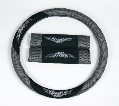 Steering wheel cover kit