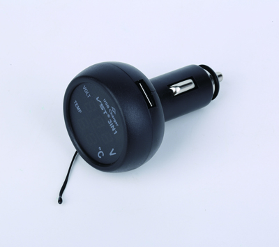 Smart plug 2.1A voltage temperature display car charger